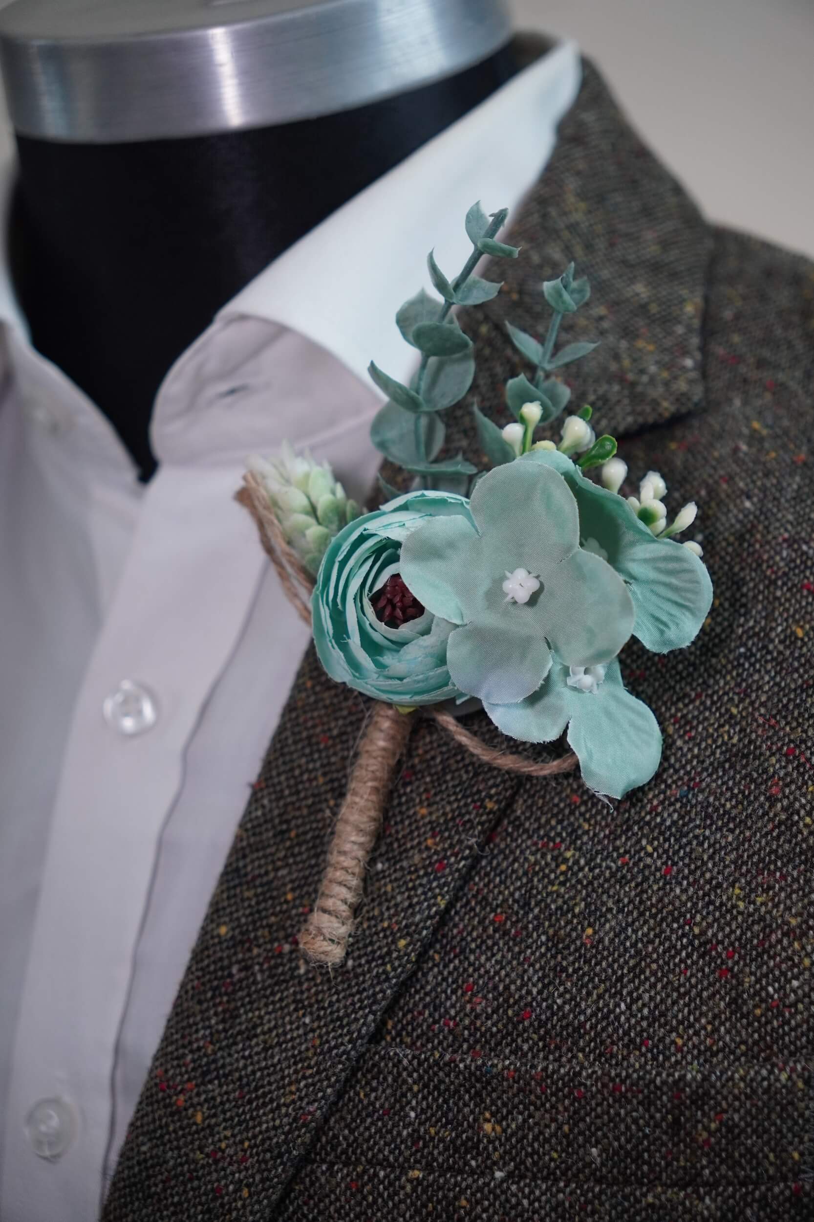 Aquamarine Rose Mini Bouquet